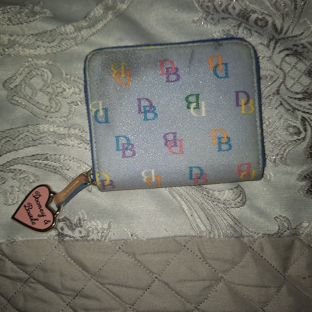 Dooney and Bourke wallet